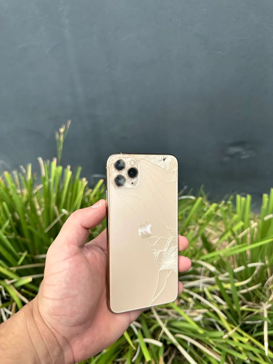 Iphone 11 pro max 256g - Foto 3