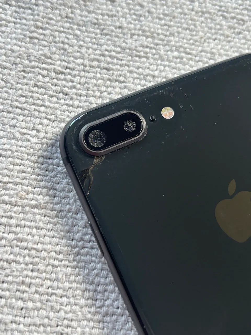 iPhone 8 Plus 64GB cor preta - Celulares e Smartphones - Asa Norte