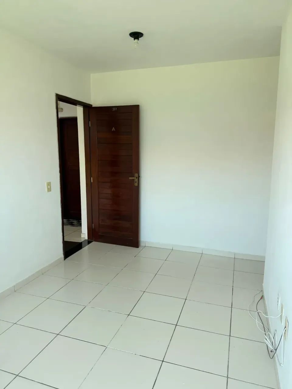 Apartamento com 2 quartos, sendo 1 suíte - Foto 2