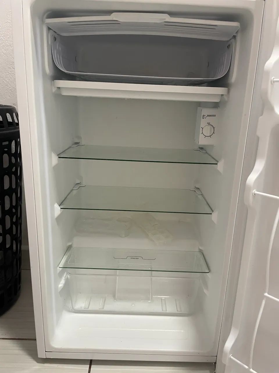 Frigobar Midea 93L - 220v - Foto 4