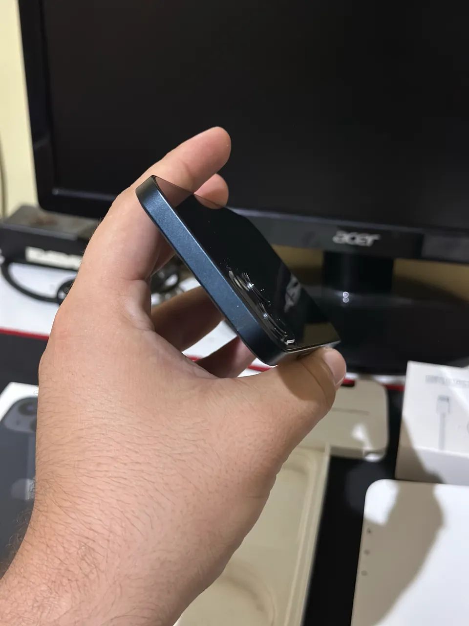 iPhone 13 128gb com nota fiscal, caixa e todos acessórios!  - Foto 5