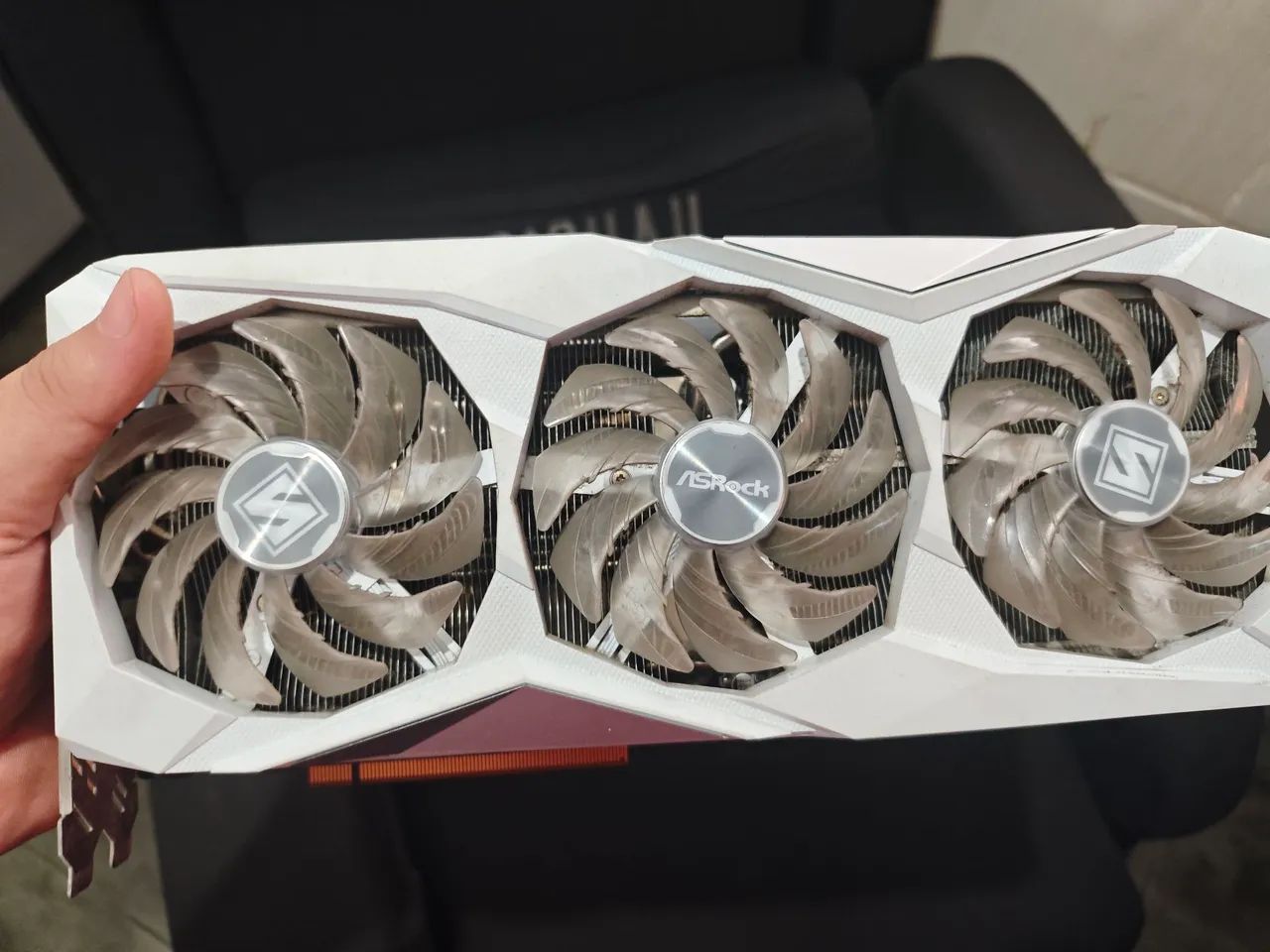 Placa de vídeo AMD RX7800XT - Foto 3