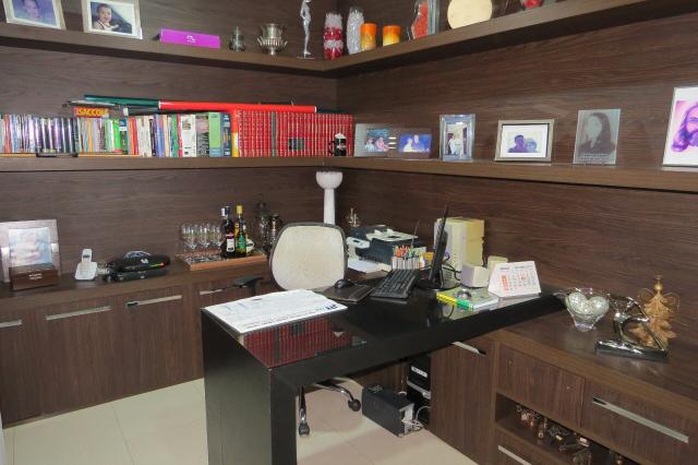 Jander Bons Negócios vendo ou troco linda casa no Condomínio Império dos Nobres. - Foto 13