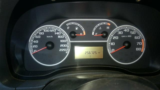 Vendo ou troco Siena tetrafuel 1.4 - Foto 4