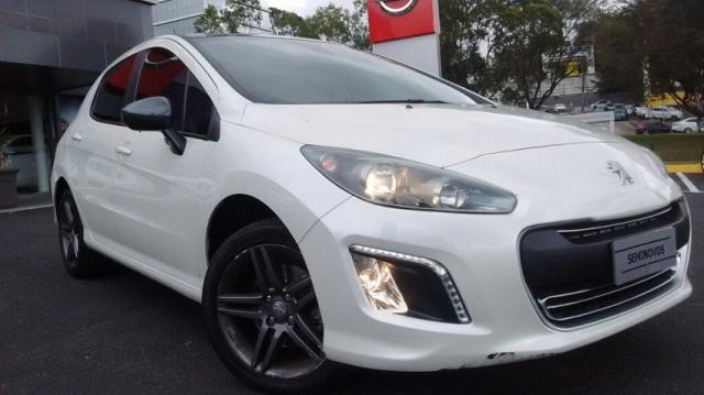 PEUGEOT 308 GRIFFE THP 1.6 16V TIP FLEX Branco 2015/2016