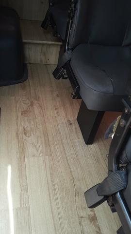Vendo essa van 2009 modelo 2010 conservada ar direção falar Fernando65 99274.3774 - Foto 4