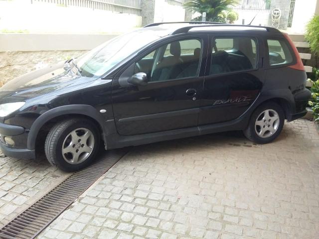 Barbada Peugeot 206 scapade - Foto 2