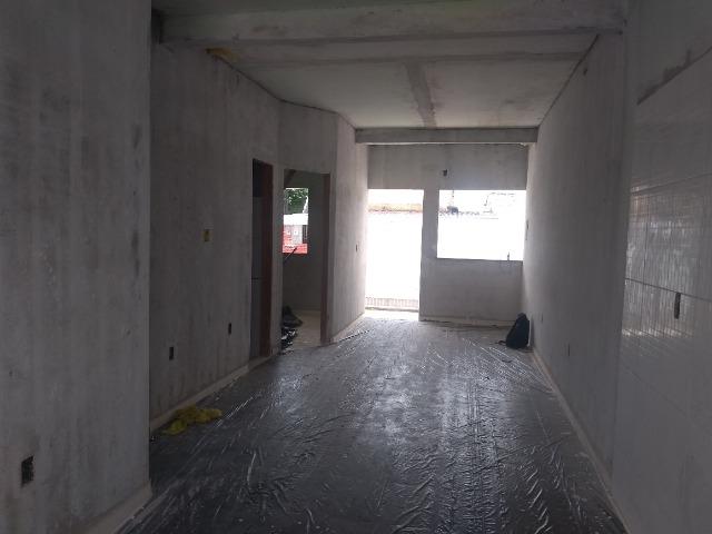 Casas em rua pública, 2 QTS (1 suíte), 2 vagas, área externa, prox ao shop. sumauma - Foto 5