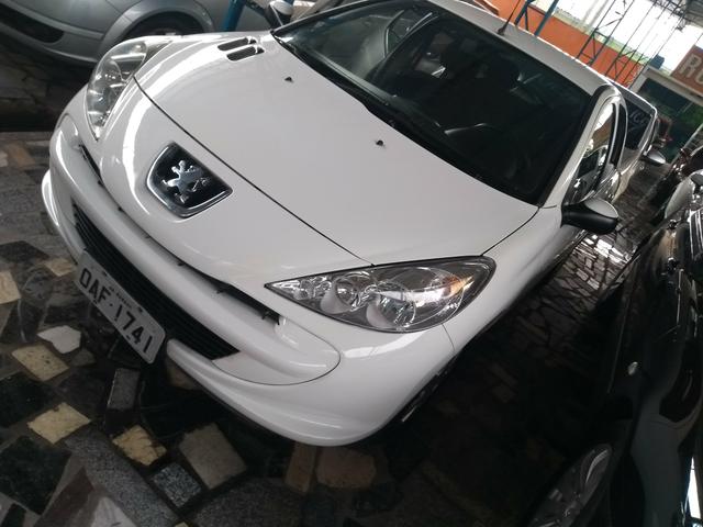 Peugeot 207 2014 - LEIA