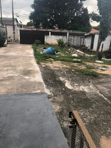 Vendo ou troco casa de 3 qts mais casa de apoio em lote de 700 mts no St de Mansões - Foto 7