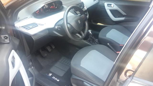 Peugeot 208 2014 - Foto 4