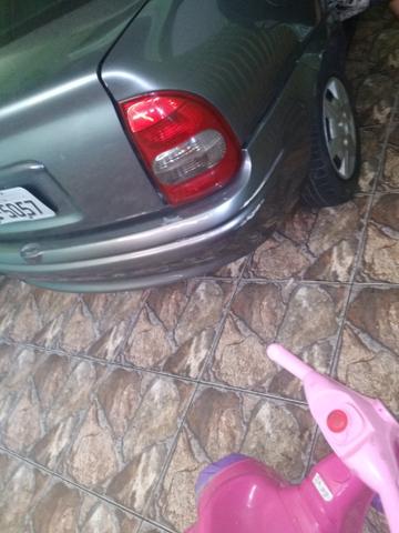 Corsa sedan - Foto 4