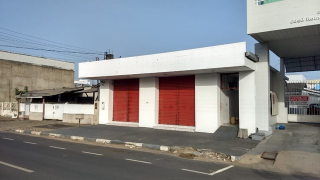 Vende-se prédio no centro  - Foto 2
