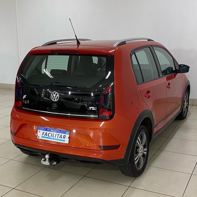 VW Up Cross Tsi 2018 - Foto 4