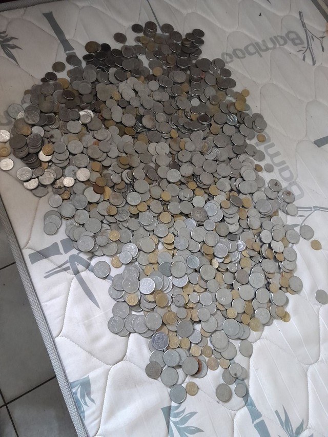 1700 moedas antigas para garimpo - Foto 2