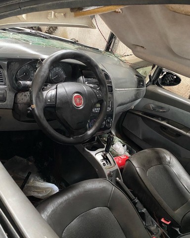 Sucata Fiat linea 1.8 e tork 2012  - Foto 3