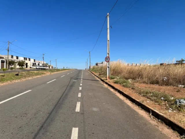 av. Residencial Santa Fe-Lote ideal para galpão 560m2.