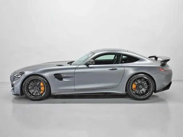 comprar Mercedes-Benz AMG GT em Curitiba - PR