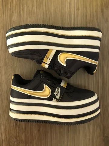 Nike vandal 2k black sales metallic gold