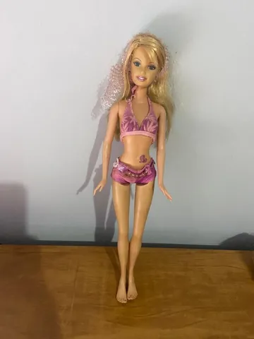 Boneca da Barbie China 1999 da Mattel. A roupa não é o