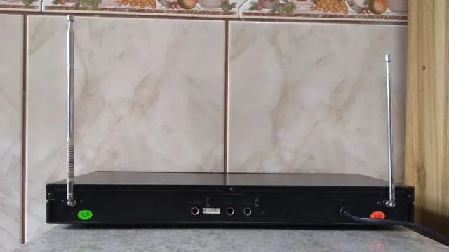 Twin channel receiver LS-202 D Le son Para microfones - Foto 6