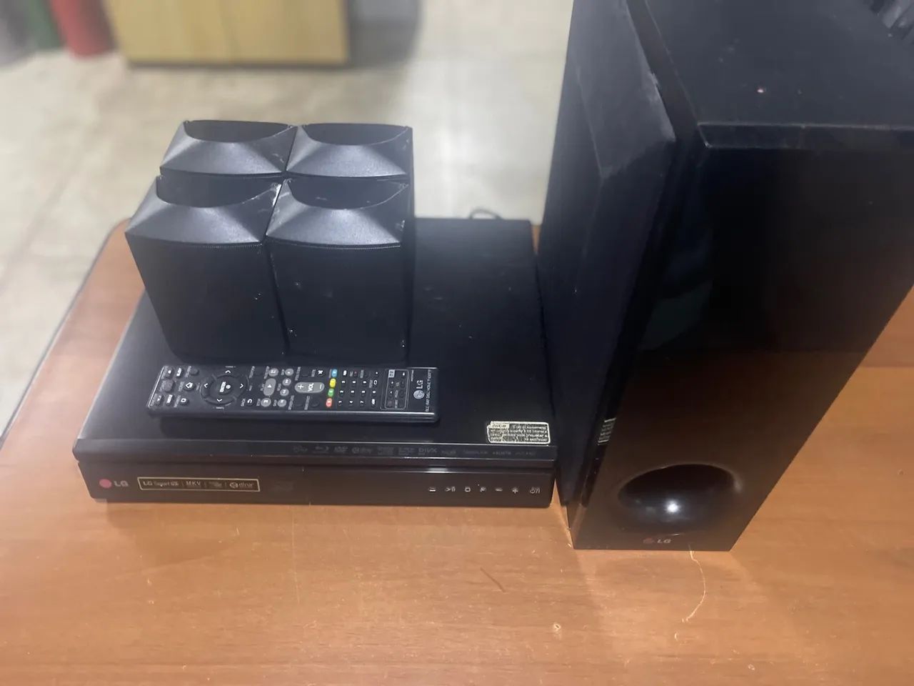 Home theater LaG
