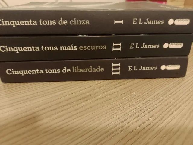 Trilogia 50 Tons de Cinza - Foto 4