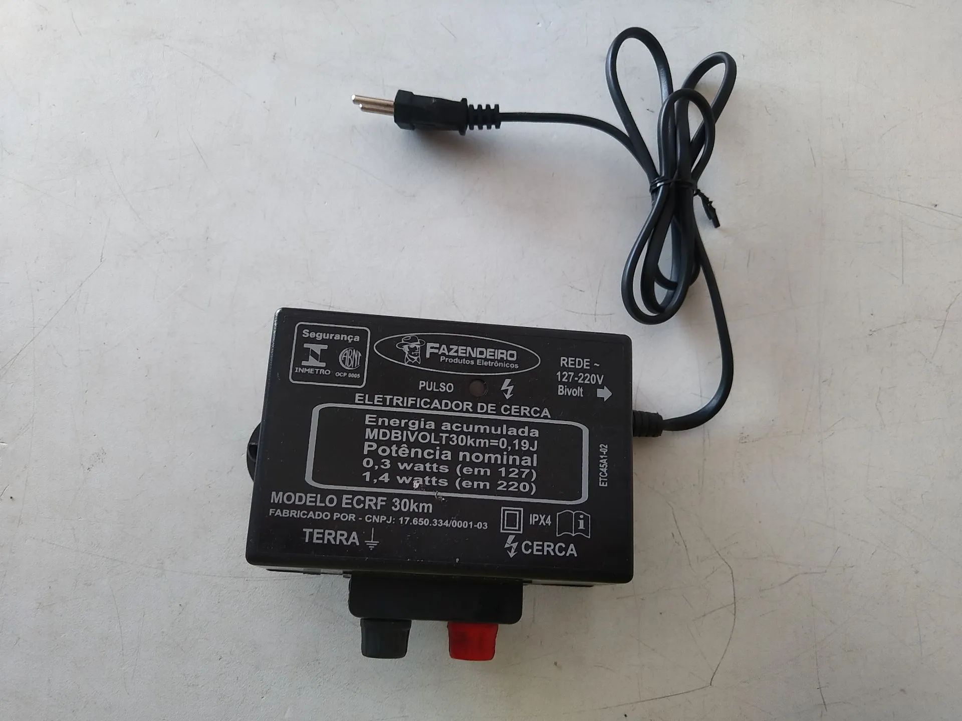 Eletrficador de Cerca elétrica 