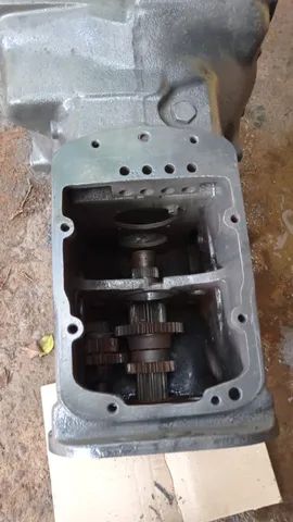Carcaça da cx de câmbio Massey Ferguson 296/297