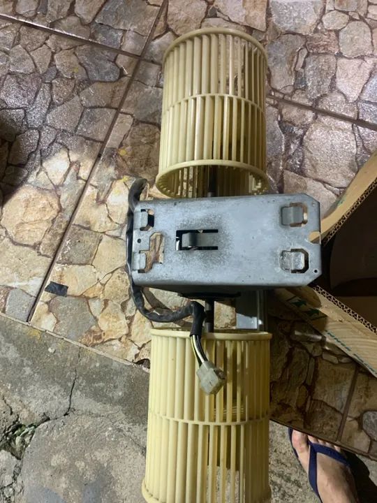 Turbina evaporadora piso teto Carrier - Foto 3