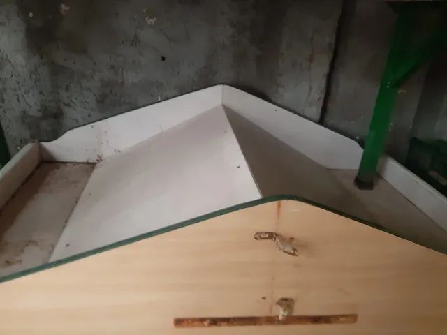 Bancas de Hortifruti Reta e Estilo Casinha 2.00m x 1.00m