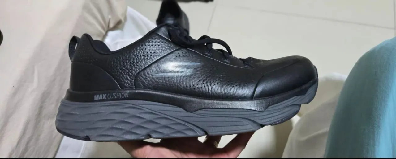 Skechers Max Cushioning Elite 41 Extra Wide