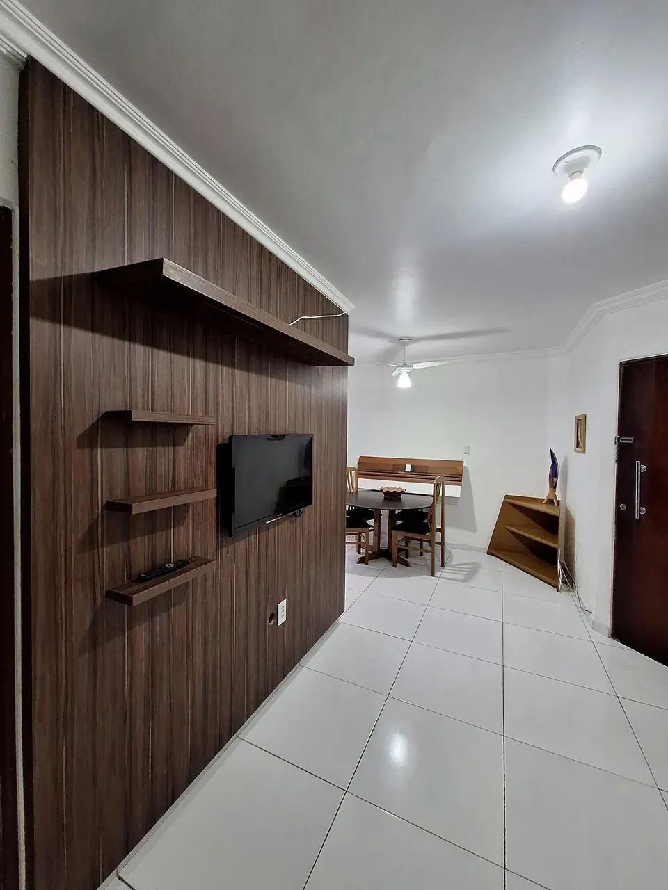 Alugo Apartamento mobiliado no Edf. Mar azul na Jatiúca, na rua do restaurante Filé do Zez - Foto 2