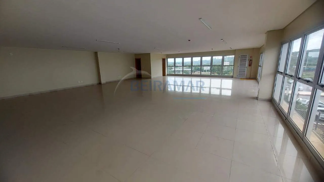Sala comercial 225m² para Locação na Avenida Comercial Taquari