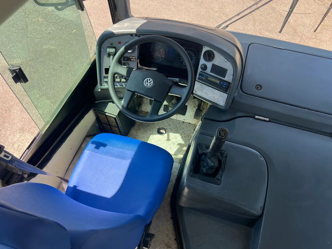 Ônibus 15.190 Volkswagen 2014 - 48 Lugares Motor MAN  - Foto 12