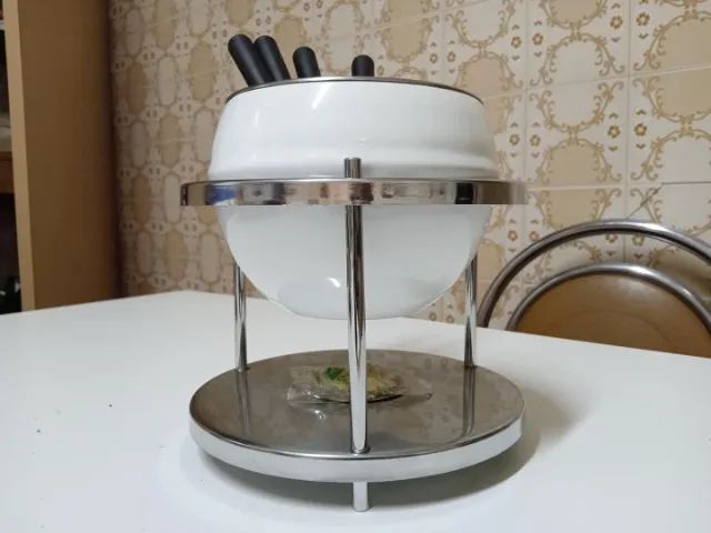 Kit p/ fondue em Aço Branco 18 cm x 14 cm x 14 cm - Foto 2