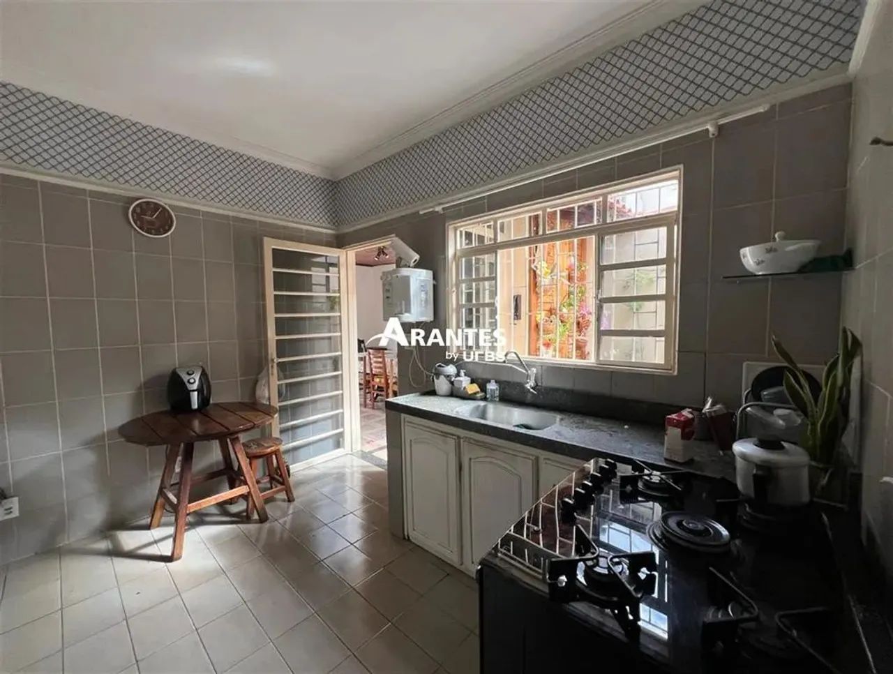 Casa com 130m² 3 quartos à venda no Santa Mônica - Foto 3