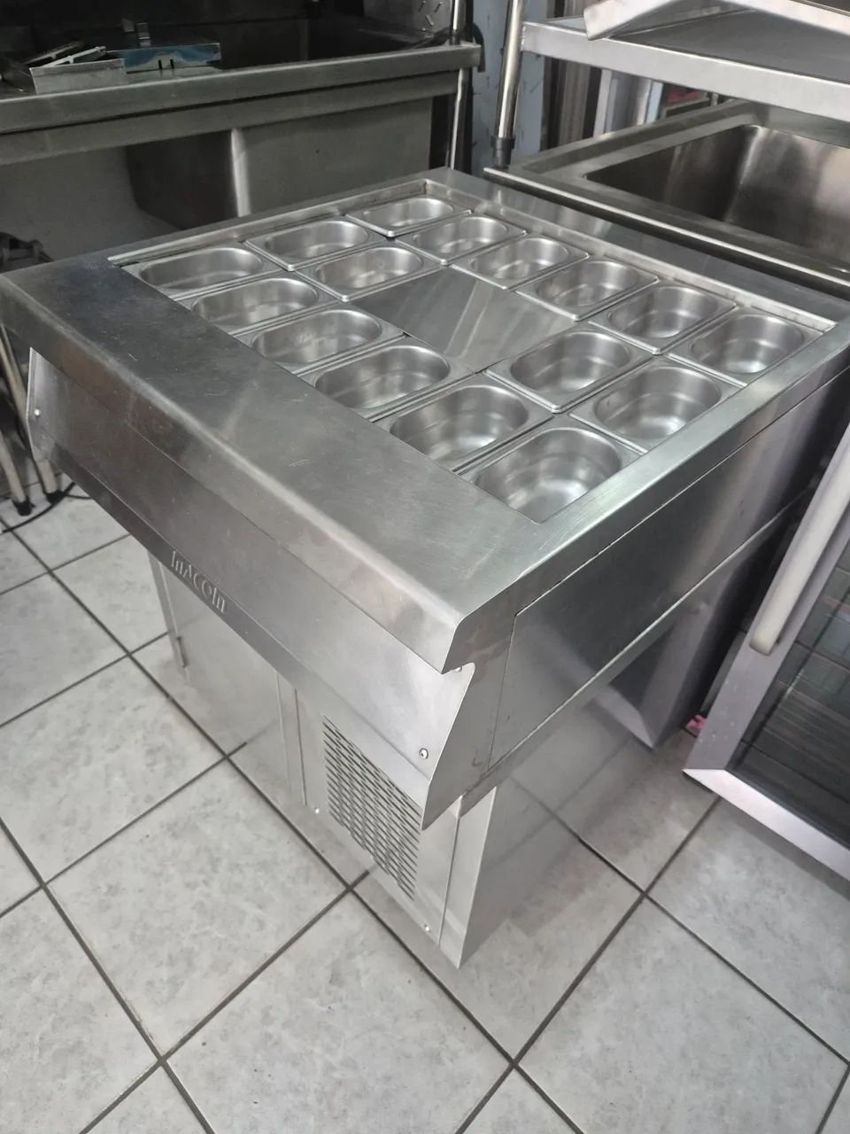 PISTA FRIA MACOM COM ARMÁRIO  - Foto 2