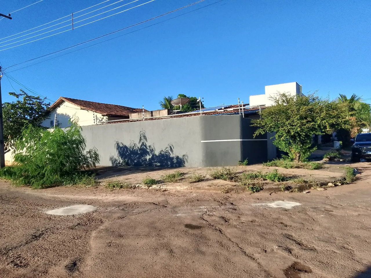 Vende se caa de esquina 4 casa no lote