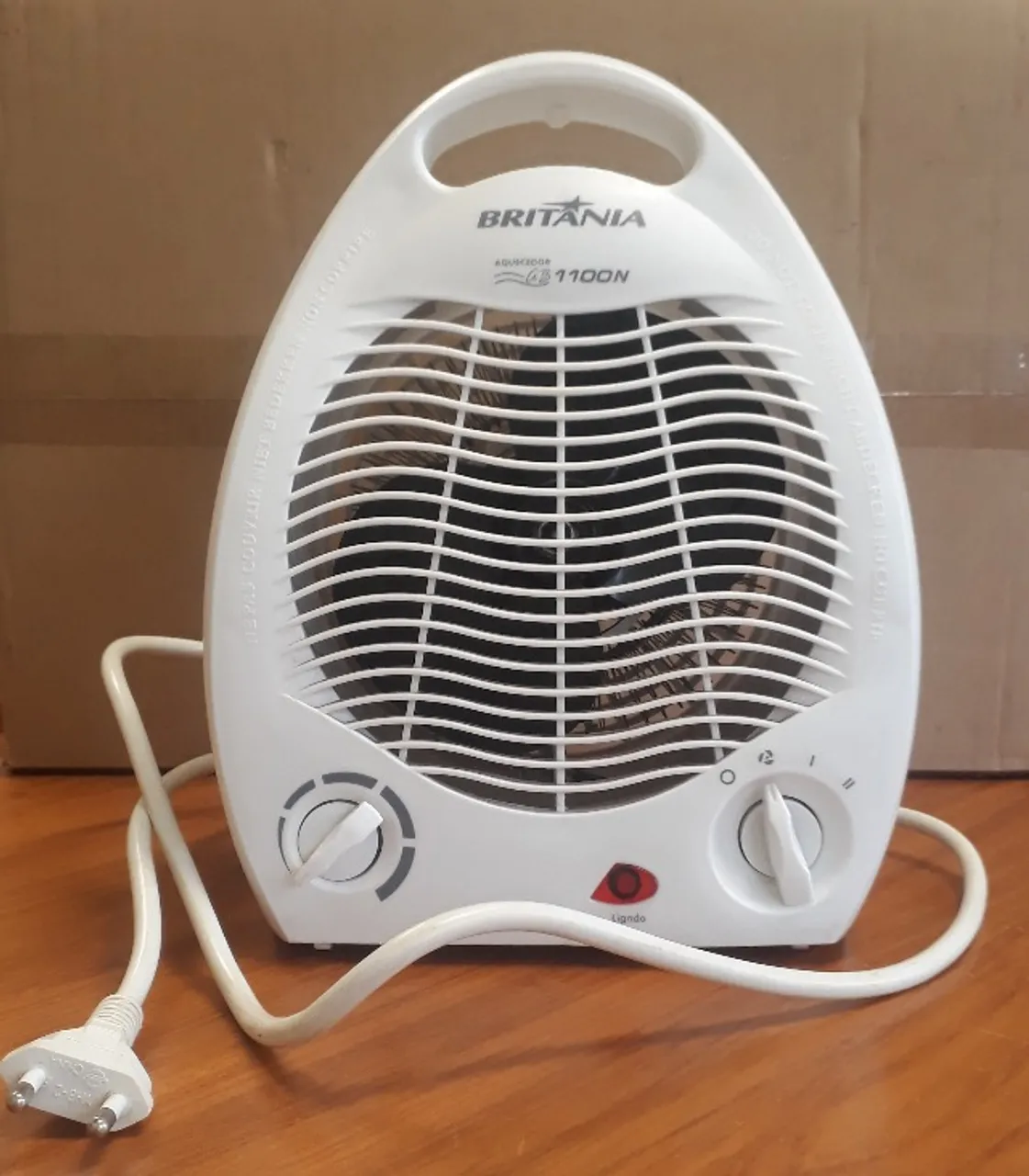 Aquecedor Britânia AB1100N 1500W 127V