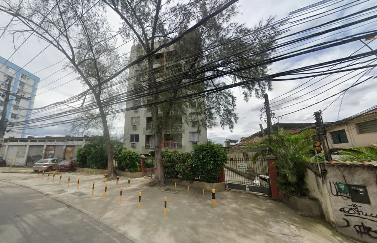 Apartamento à venda com 02 quartos, Estrada do Portela, em Madureira