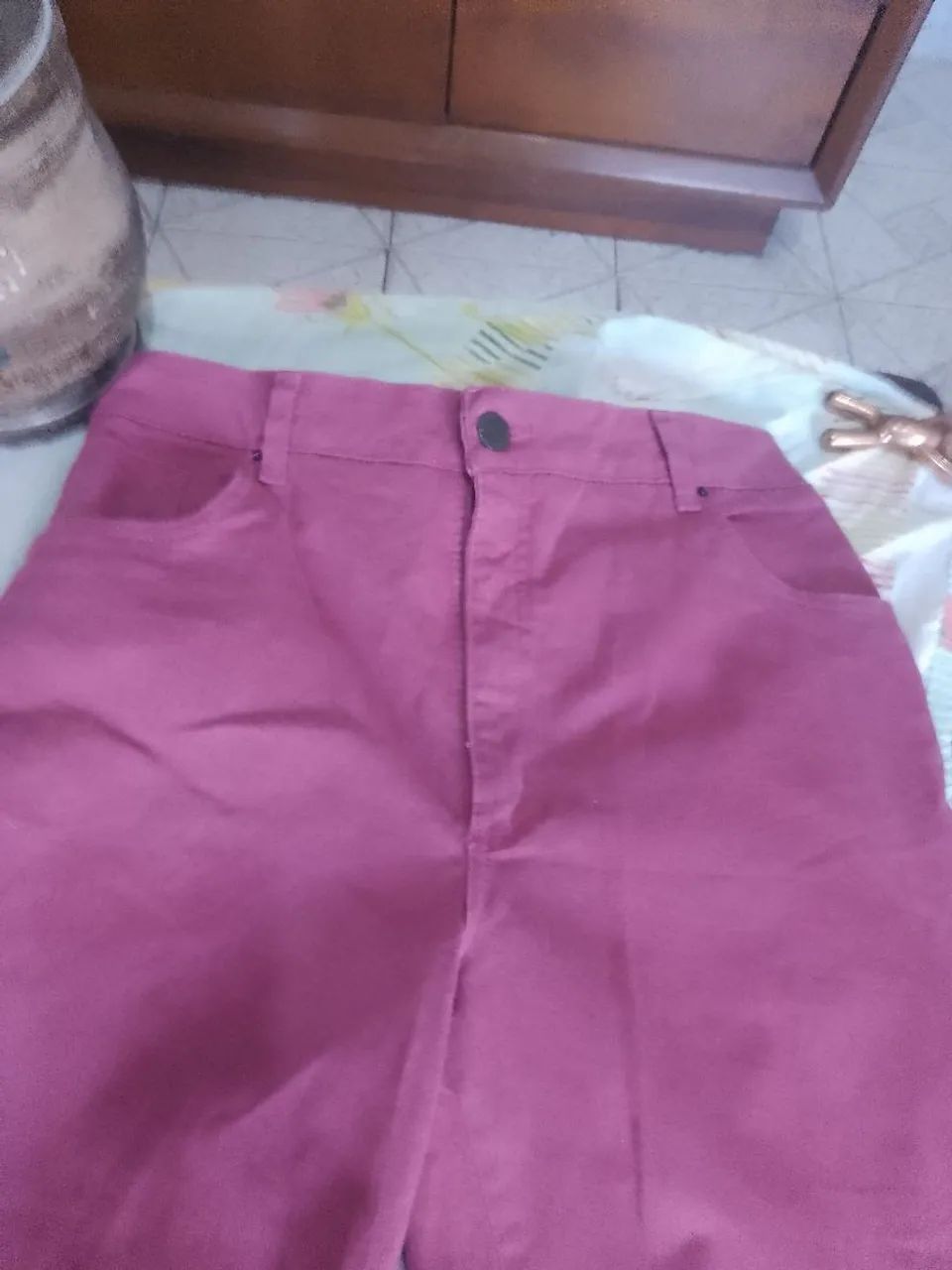 Calça Jeans grená.  46/48.  Elastano - Foto 2