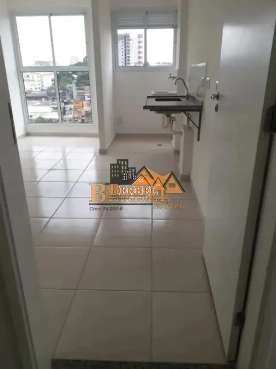 Apartamento Studio na Guilhermina Esperança, 1 dorm, 30m² - NOVO