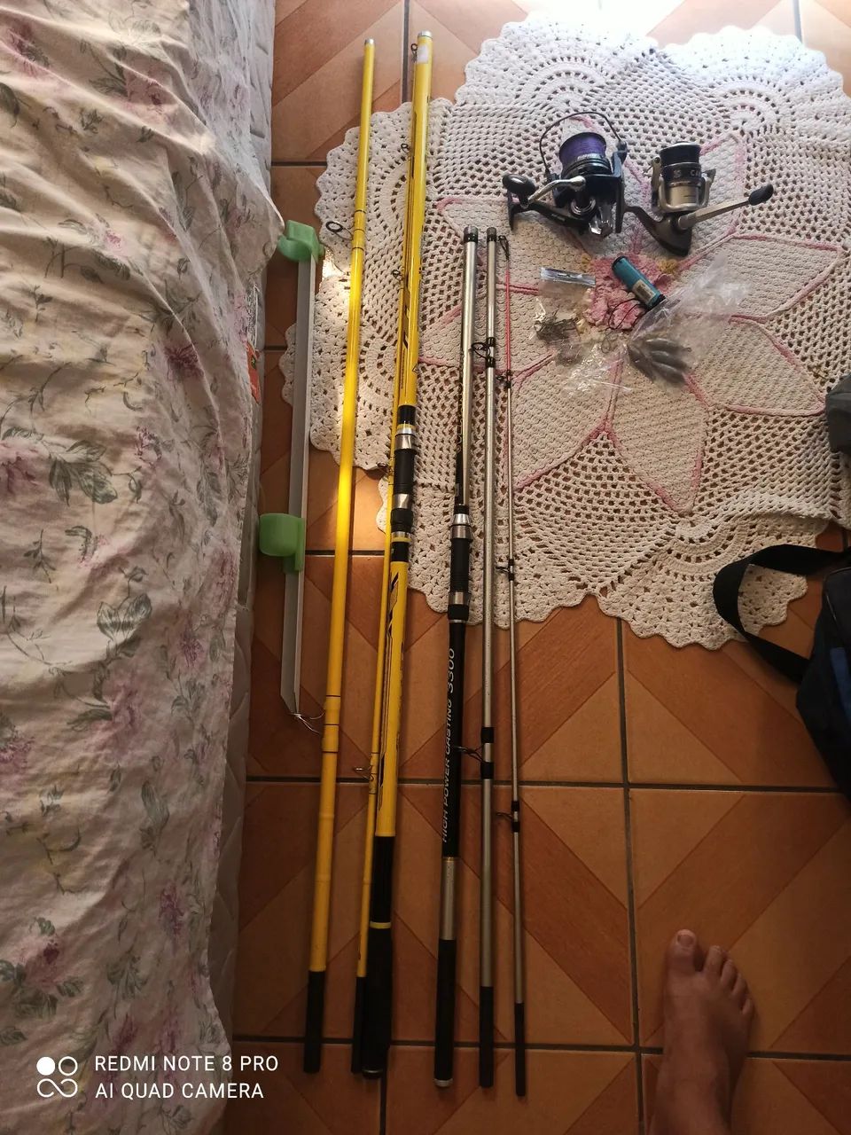Varas de pesca 4,20 +3,30 com 2 molinetes. - Foto 3