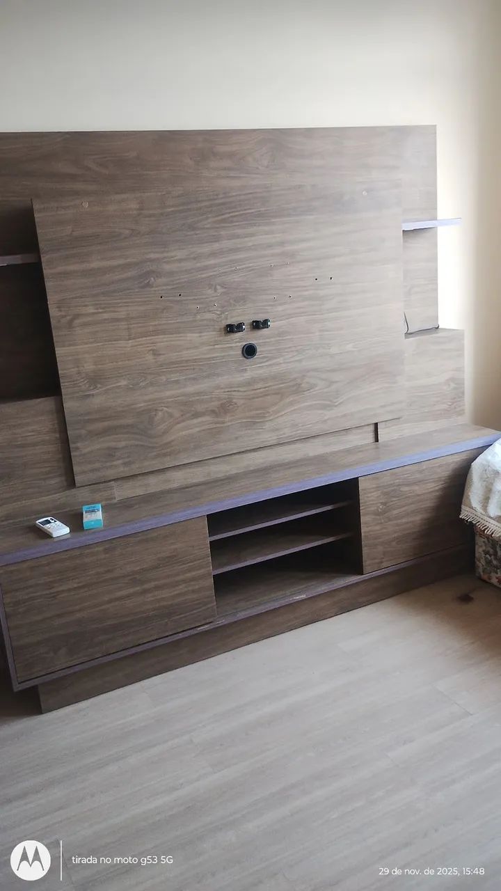Raque com painel para sala de TV 64573990193282121