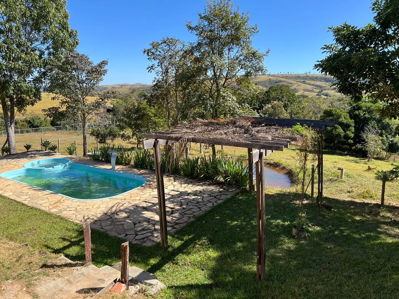 Fazenda na Região de Girassol, apenas 40km de Taguatinga DF Escriturada e Registrada