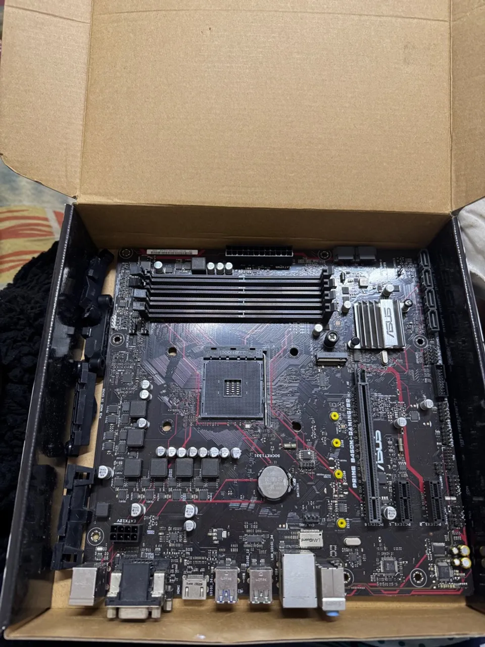 Placa- mãe Biostar B 560M