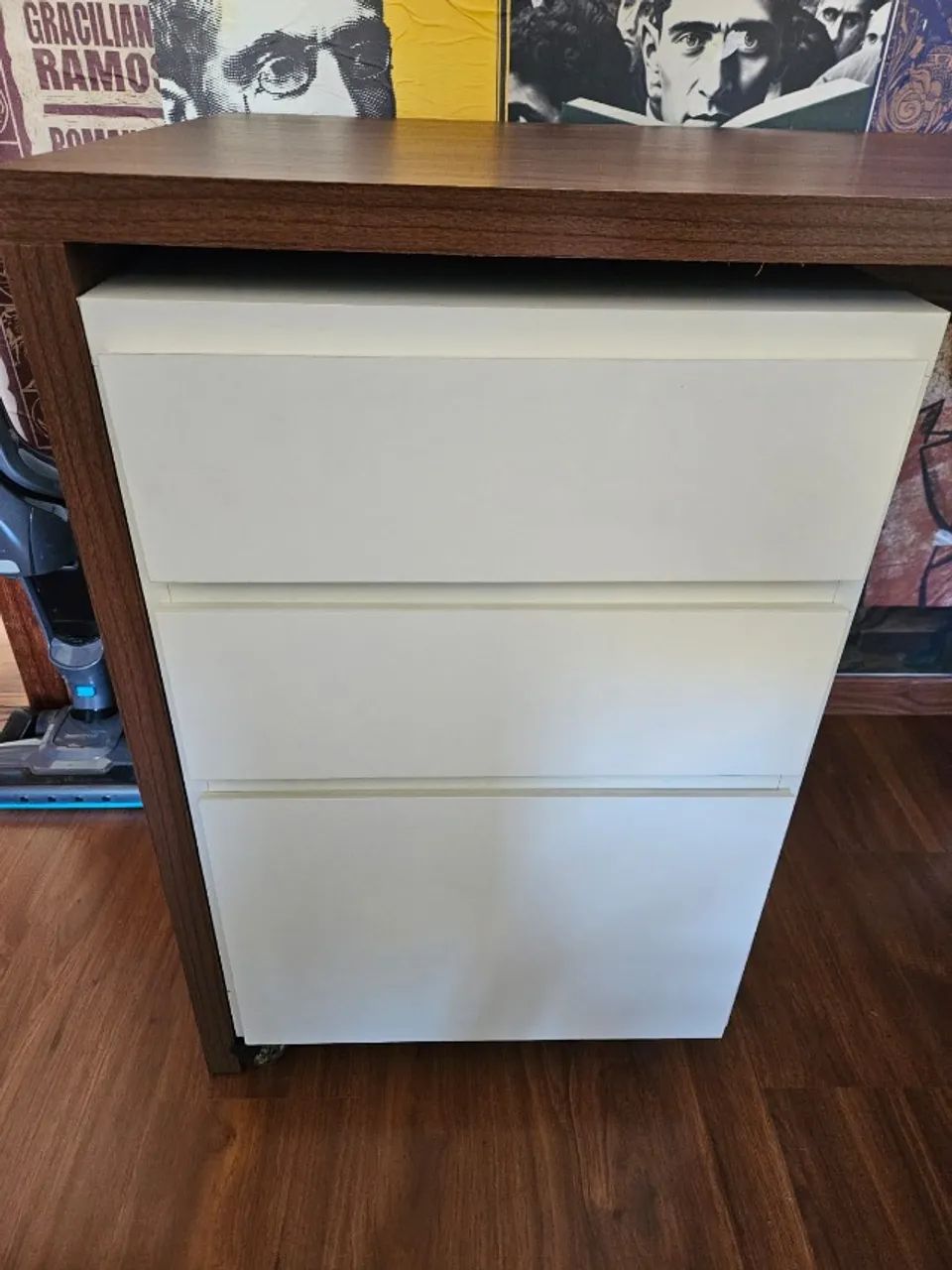 Mesa 1,20m MDF 100% com gaveteiro articulável - Foto 2