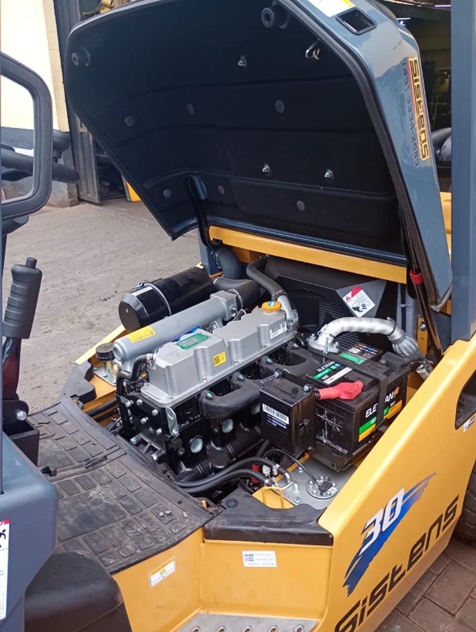 Empilhadeira Diesel 3.000kg Nova  - Foto 4