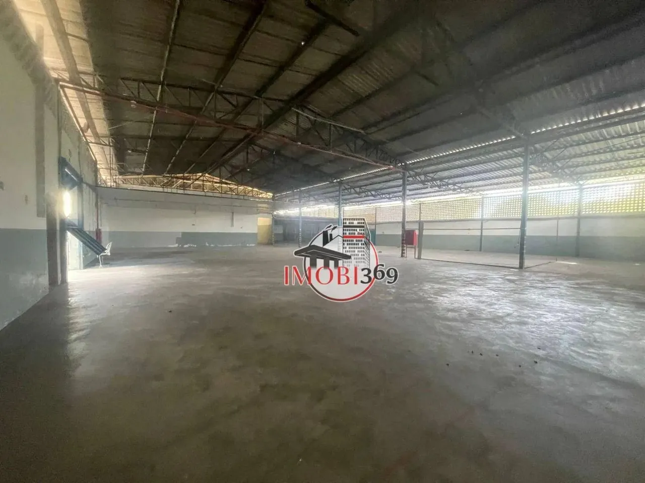 ALUGO GALPÃO, 1.600m² por R$ 38.488,80/mês - Distrito Industrial I - Manaus/AM